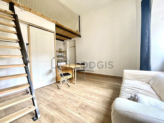 Séjour d'un appartement à Paris