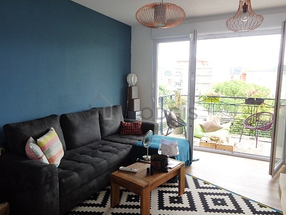Living room furnished with sofa, coffee table