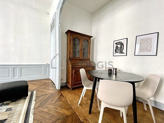 Séjour d'un appartement à Paris