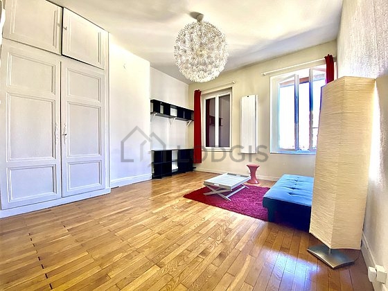 Séjour d'un appartement à Paris