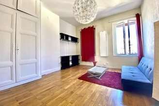 Lyon studio with alcove