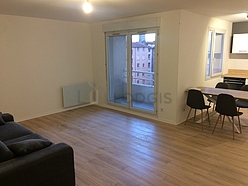 Apartamento Nord-Est de Lyon - Salaõ
