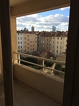 Appartement Lyon Nord Est - Terrasse