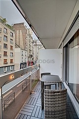 Apartment Paris 20° - Living room