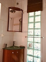 Apartment Paris 19° - Bathroom