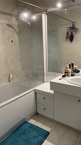 Apartment Courbevoie - Bathroom