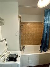 Apartment Paris 20° - Bathroom