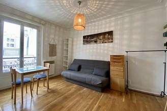 République Paris 11° studio