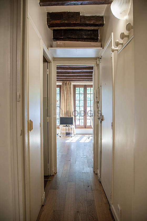 Sitting room of an apartment in Paris