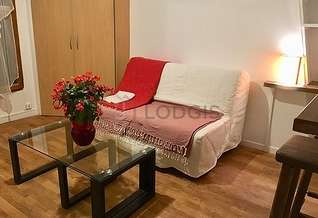 Buttes Chaumont Paris 19° 1 bedroom Duplex