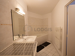 Apartment Montrouge - Bathroom