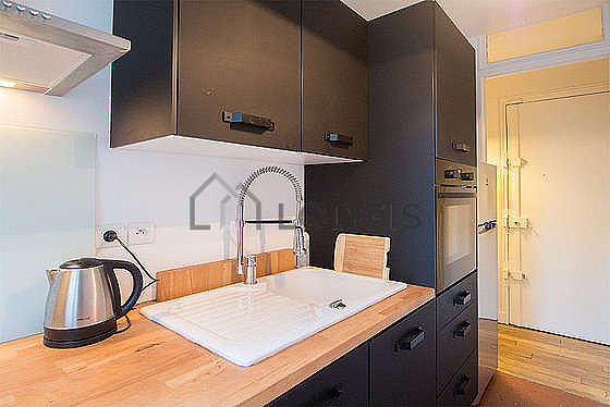 Great kitchen with tile floor