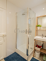 Apartment Paris 20° - Bathroom