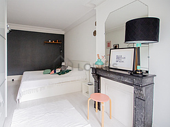 Apartment Paris 20° - Bedroom 