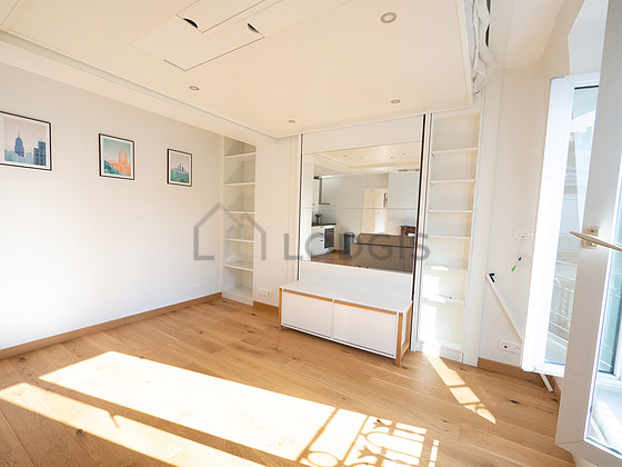 Very bright living room