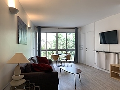 アパルトマン Neuilly-Sur-Seine - リビングルーム