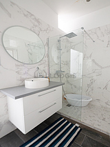 Apartment Paris 10° - Bathroom