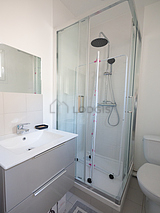 Apartment Paris 11° - Bathroom