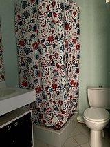 Apartment Toulouse Sud-Est - Bathroom