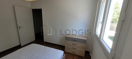 Bedroom with windows
