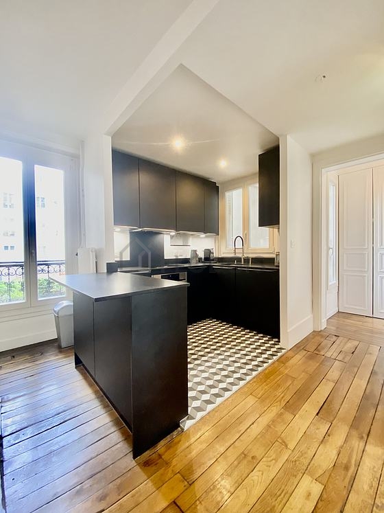 Very bright kitchen