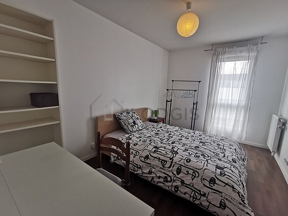 Very quiet bedroom for 2 persons equipped with 1 bed(s) of 160cm
