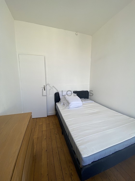 Chambre pour 2 personnes équipée de 1 lit(s) de 140cm