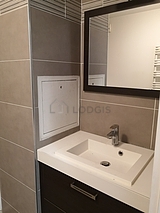 Apartment Paris 17° - Bathroom