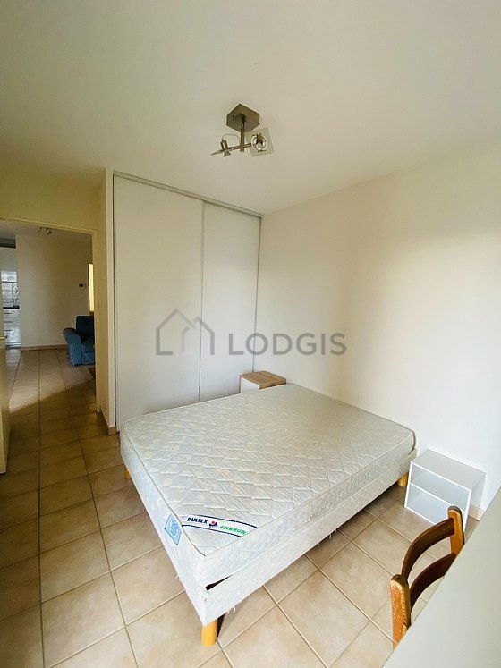 Bedroom with windows