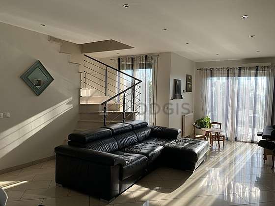 Large living room of 70m²