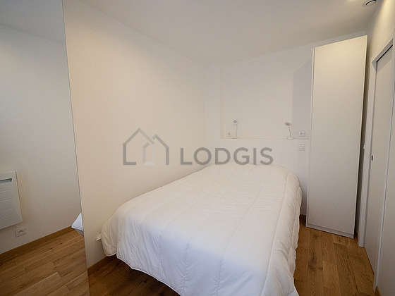 Bedroom for 2 persons equipped with 1 bed(s) of 140cm