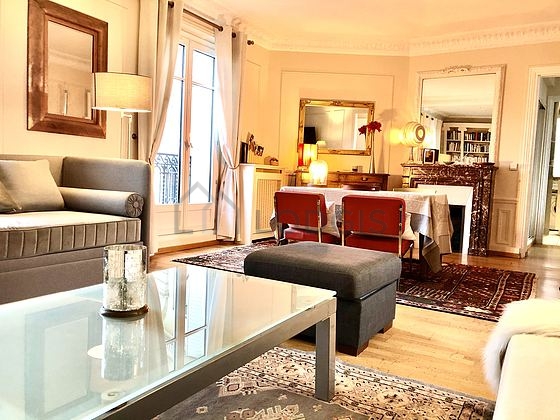 Living room with windows