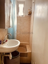 Apartment Paris 19° - Bathroom