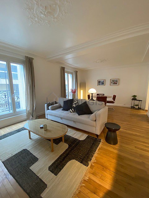 Very quiet living room furnished with 1 sofabed(s) of 150cm, tv, 1 chair(s)