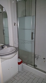 Apartment Montpellier Centre - Bathroom