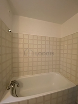 Appartement Hôpitaux-Facultés - Salle de bain