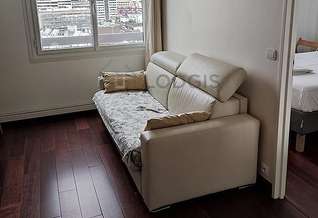 France パリ 19区 ワンルーム