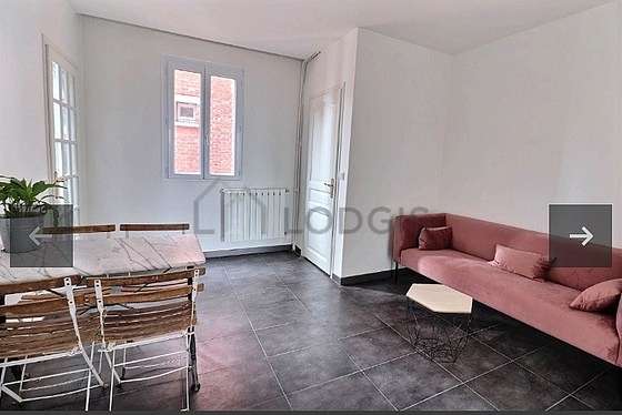 Very quiet living room furnished with sofa, 1 armchair(s), 1 chair(s)