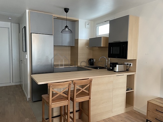 Great kitchen with tile floor