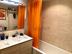 Apartment Saint-Cloud - Bathroom