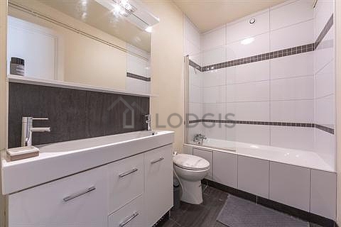 Appartement Paris 8° - 
