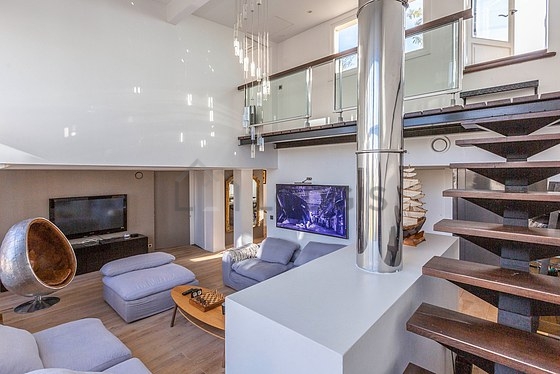 Living room with windows
