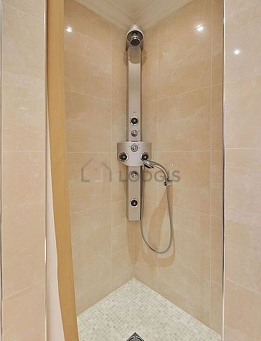 Appartement Paris 16° - 