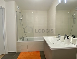 Apartamento  - Cuarto de baño 2