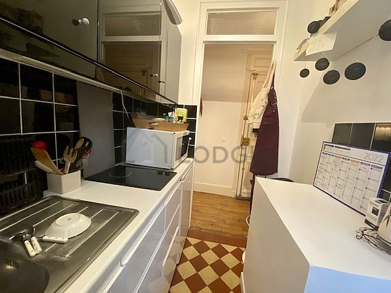 Bright kitchen