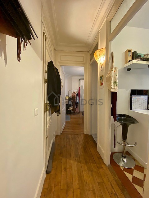 Beautiful, very quiet and bright sitting room of an apartment in Paris