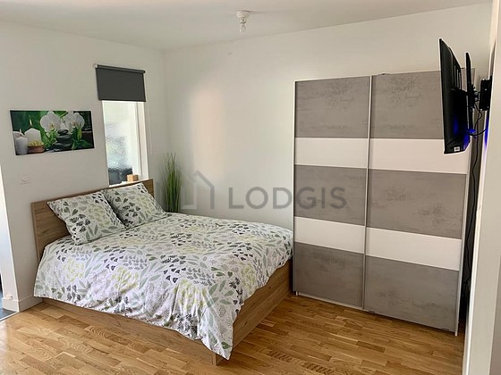 Magnifique séjour très calme et très lumineux d'un appartement à Paris