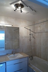 Apartment Paris 15° - Bathroom