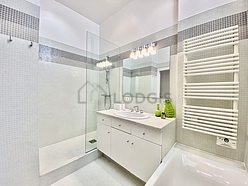 Appartement Paris 6° - Salle de bain