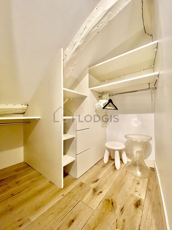 Bedroom with windows